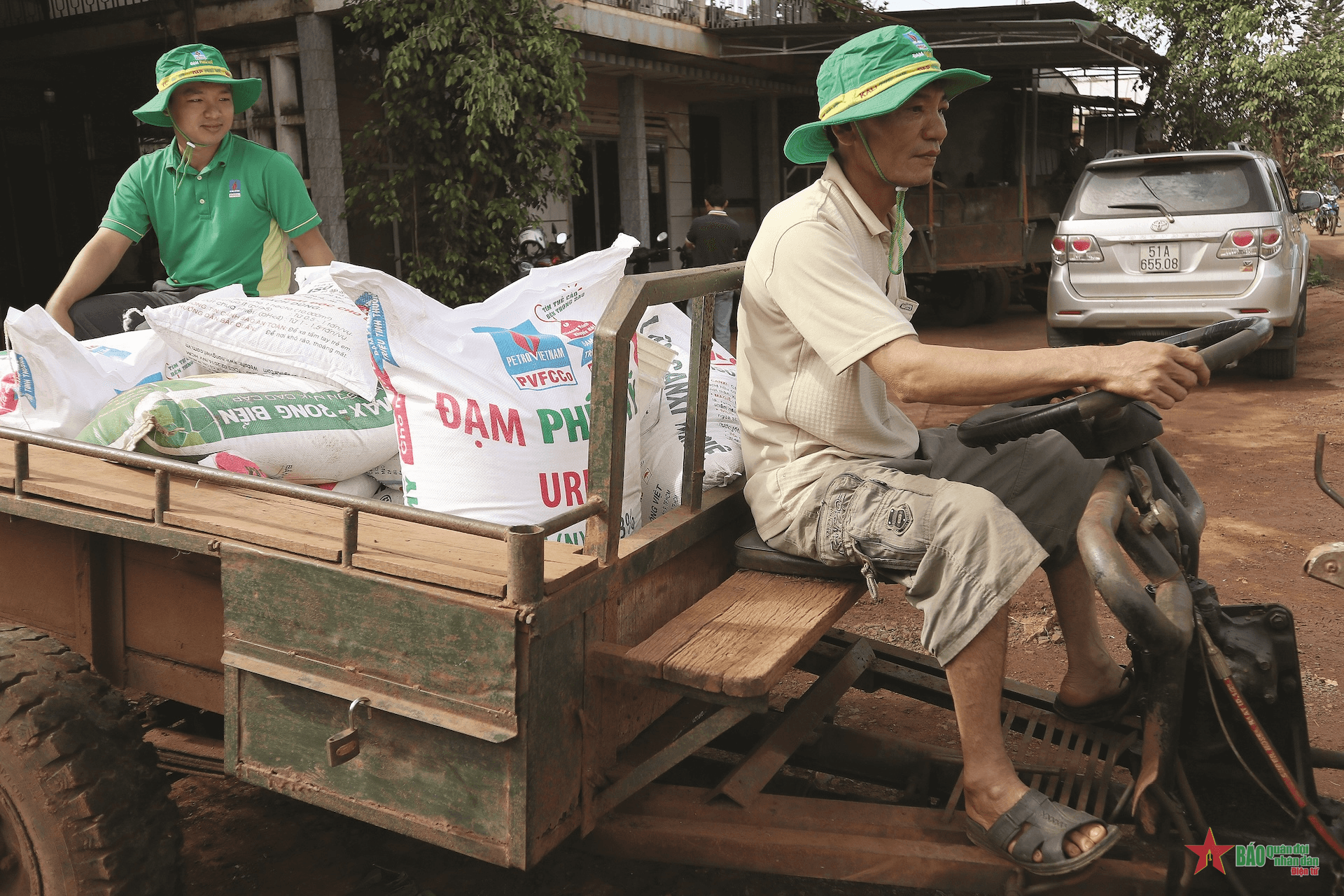 Tính đường dài với ngành phân bón
