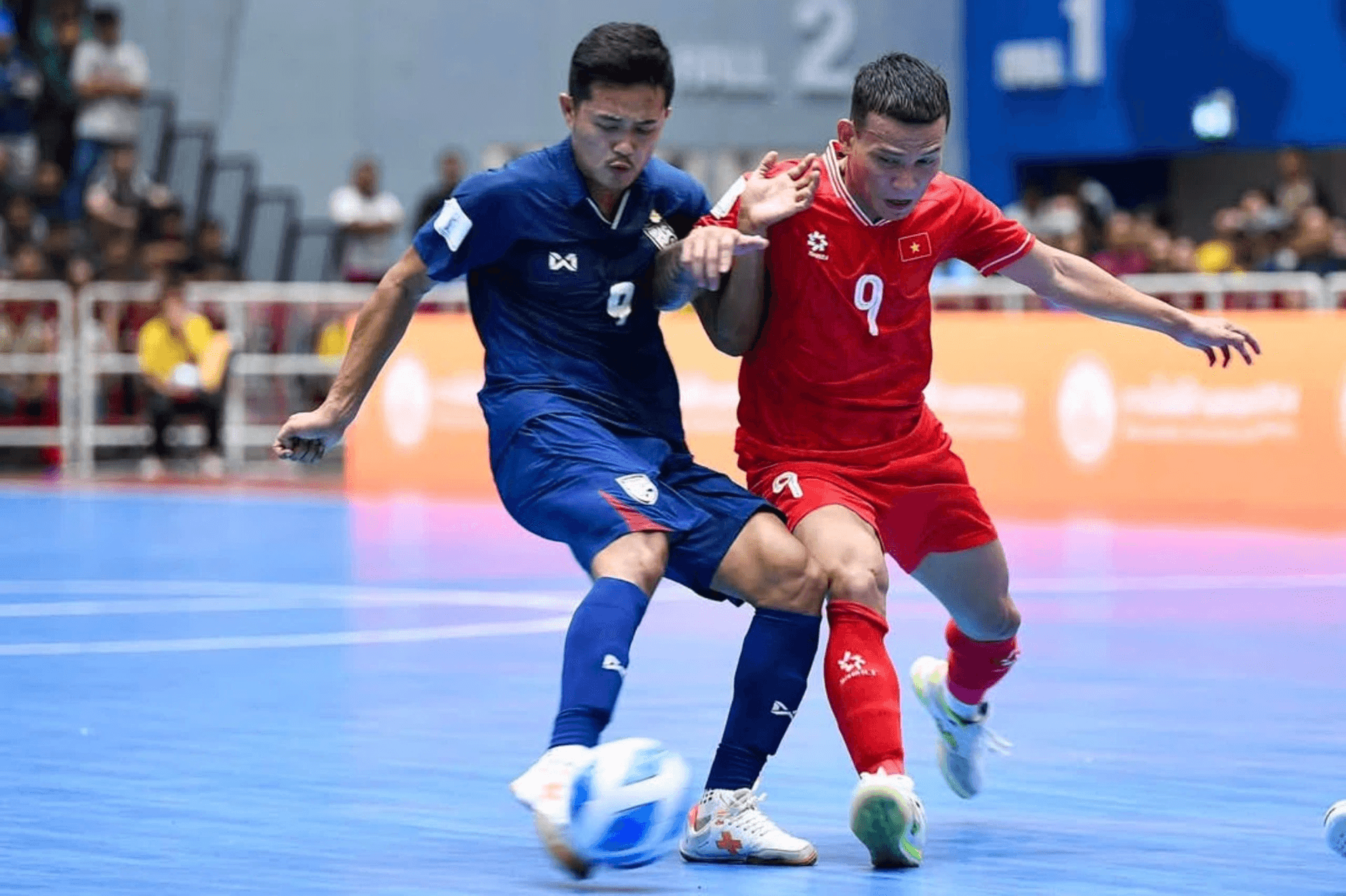 Đội tuyển futsal Việt Nam thắng kịch tính Thái Lan