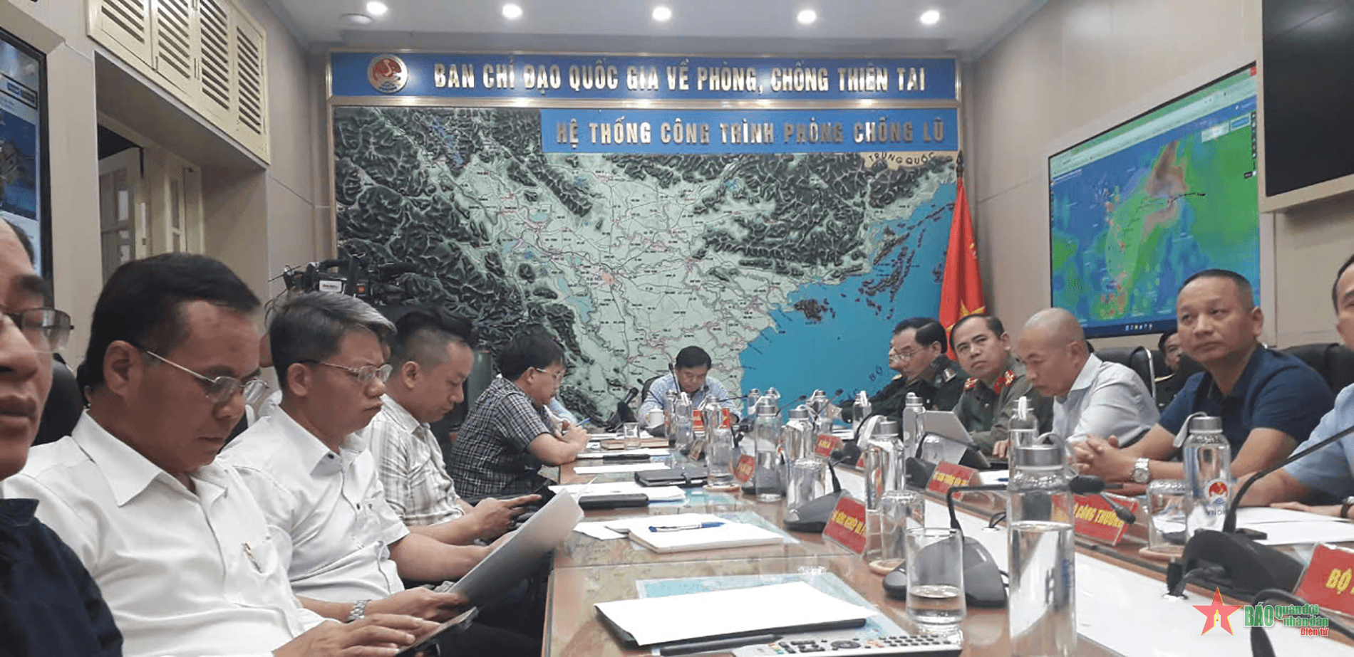 Đảm bảo an toàn cho tàu thuyền nơi neo đậu và các hồ chứa