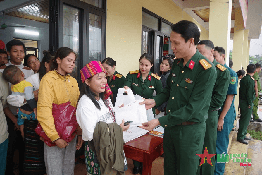 Bộ Chỉ huy Quân sự tỉnh Quảng Bình tổ chức tuyên truyền pháp luật cho đồng bào dân tộc thiểu số