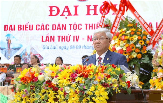 Phó thủ tướng Thường trực Chính phủ Nguyễn Hòa Bình dự Đại hội đại biểu các dân tộc thiểu số tỉnh Gia Lai