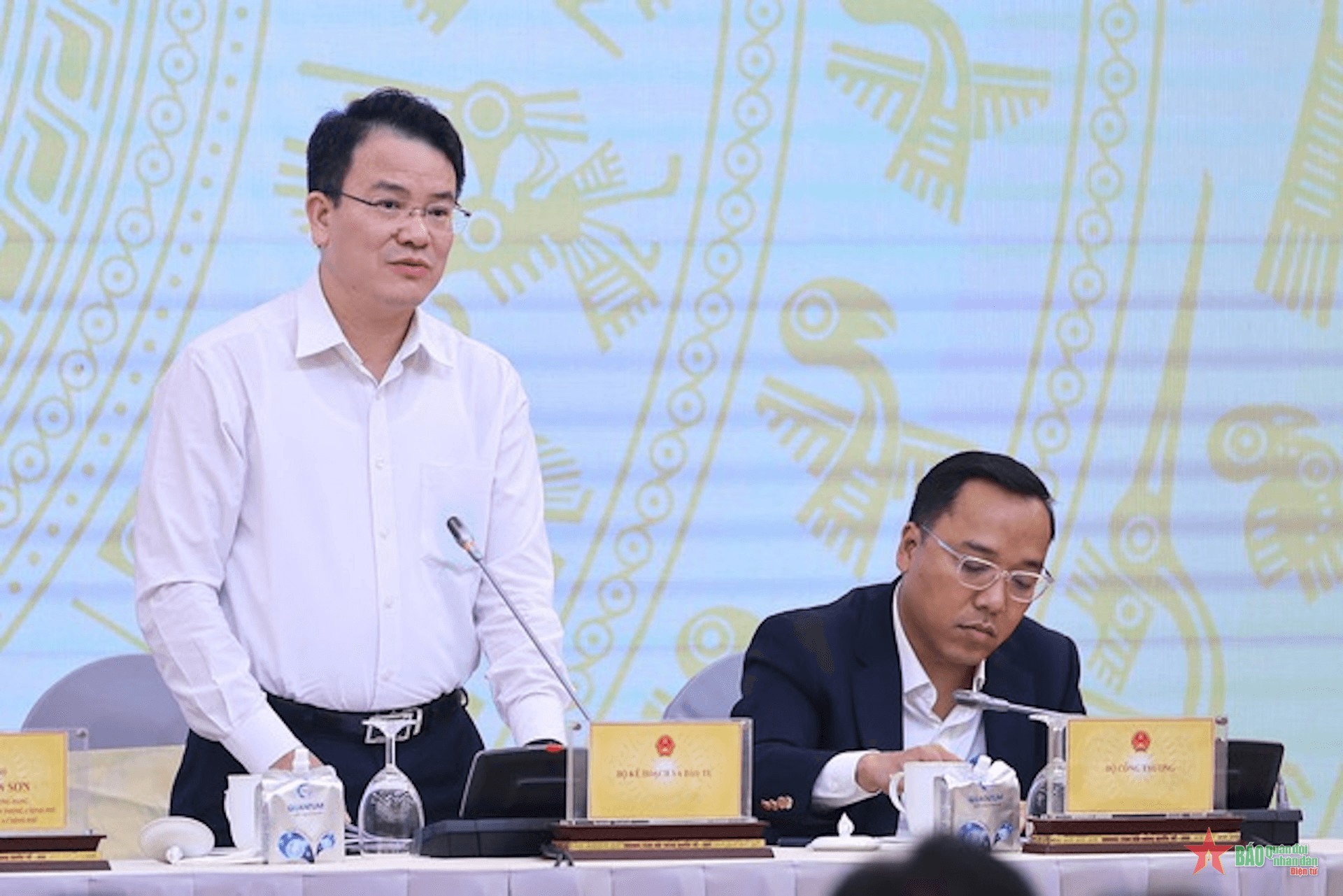 Giải ngân vốn đầu tư công năm 2024: Giải pháp nào để chạy nước rút?