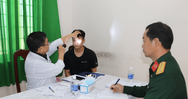 Mức xử phạt đối với cá nhân có hành vi vi phạm quy định về kiểm tra, khám sức khỏe thực hiện nghĩa vụ quân sự được pháp luật quy định như thế nào?