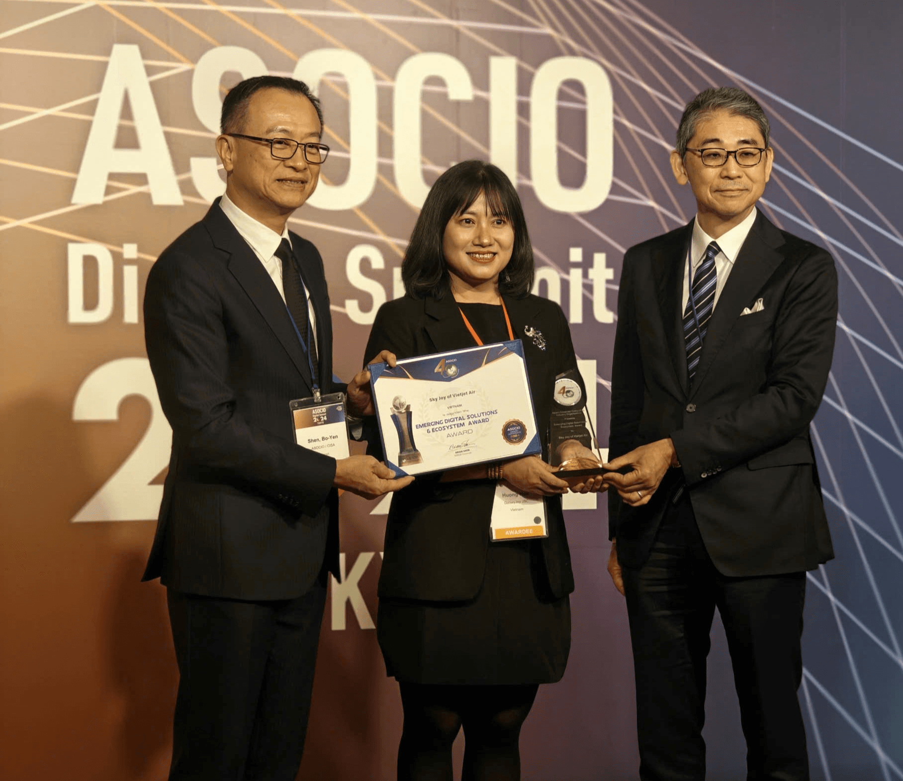 Vietjet SkyJoy được vinh danh tại ASOCIO DX Award 2024, tôn vinh sự đổi mới sáng tạo trong trải nghiệm hội viên