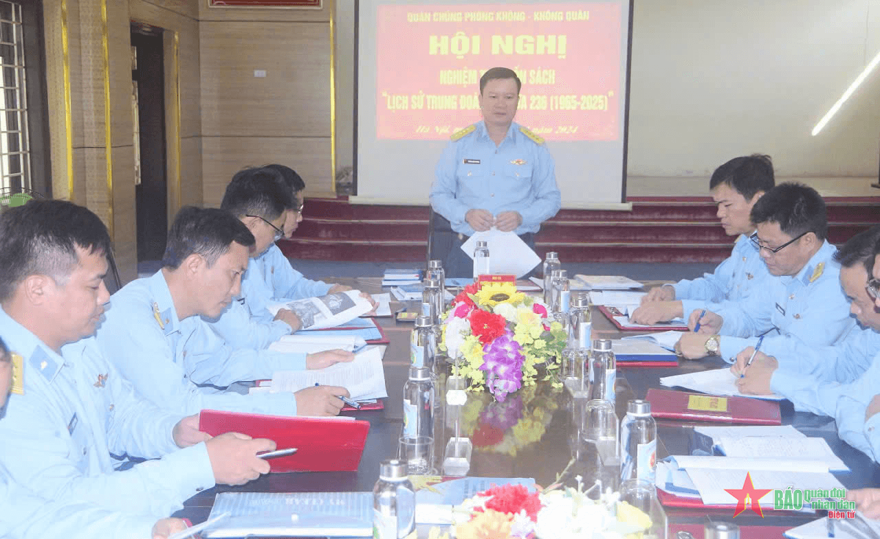 Nghiệm thu đề tài “Lịch sử Trung đoàn Tên lửa 236 giai đoạn 1965-2025”