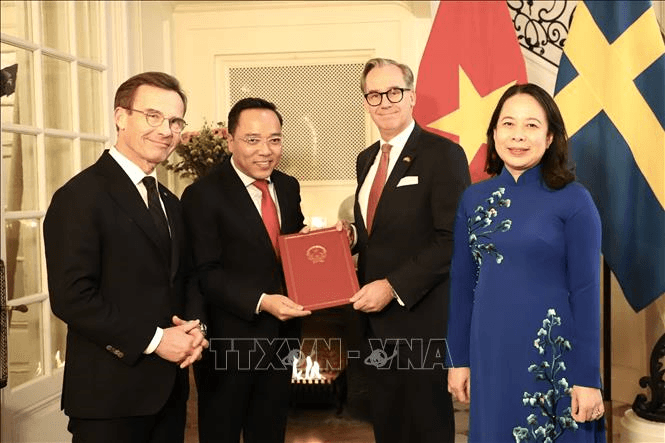 Phó chủ tịch nước Võ Thị Ánh Xuân hội đàm với Thủ tướng Vương Quốc Thụy Điển