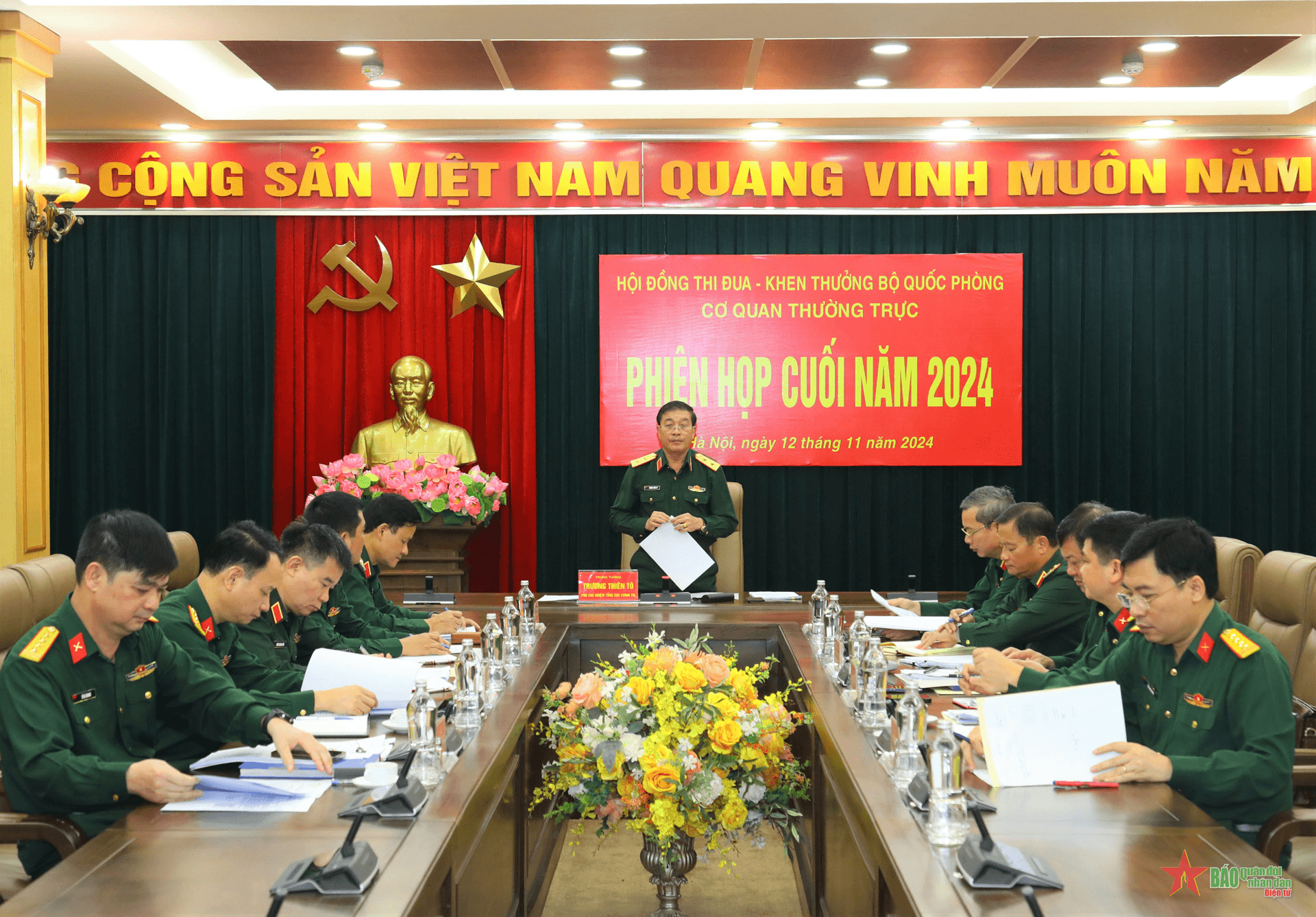 Phong trào thi đua góp phần xây dựng các cơ quan, đơn vị trong toàn quân vững mạnh về mọi mặt