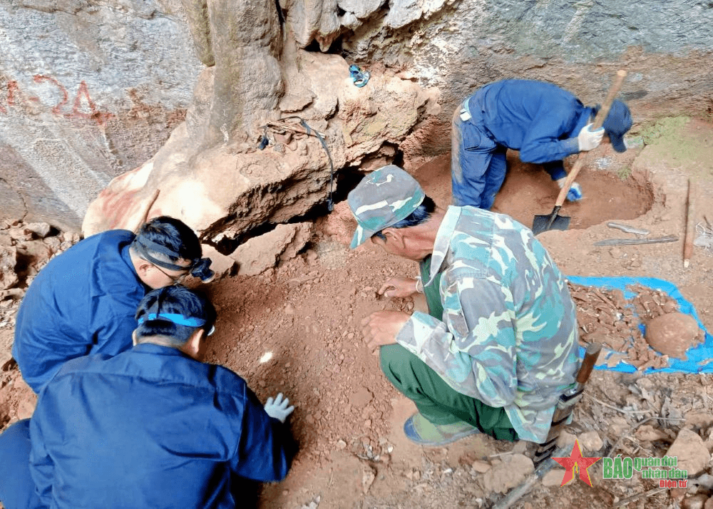Bộ CHQS tỉnh Nghệ An: Tìm kiếm, quy tập 9 hài cốt liệt sĩ tại Lào