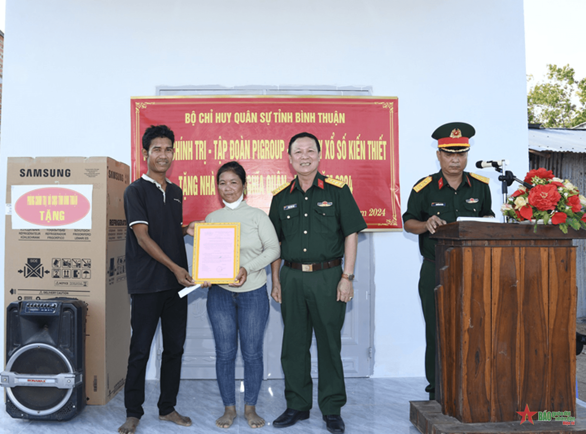 Bộ CHQS tỉnh Bình Thuận bàn giao nhà Tình nghĩa quân - dân