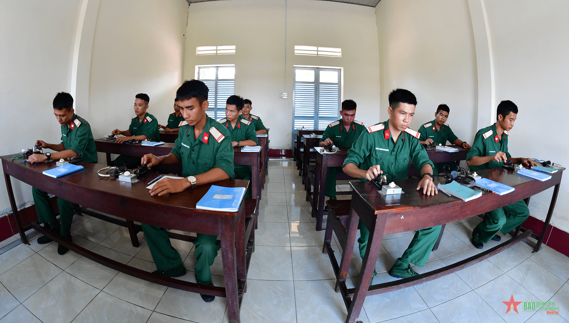 Hỏi - đáp pháp luật: Quyền và nghĩa vụ của công dân thực hiện nghĩa vụ quân sự