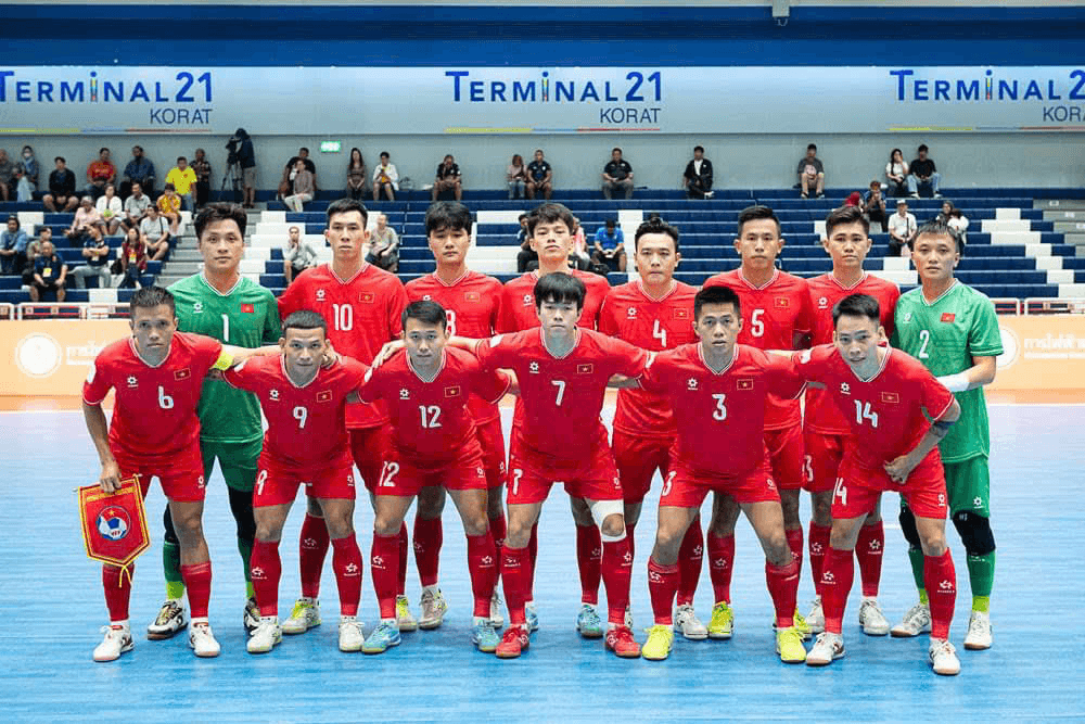 Hành trình đầy tiếc nuối