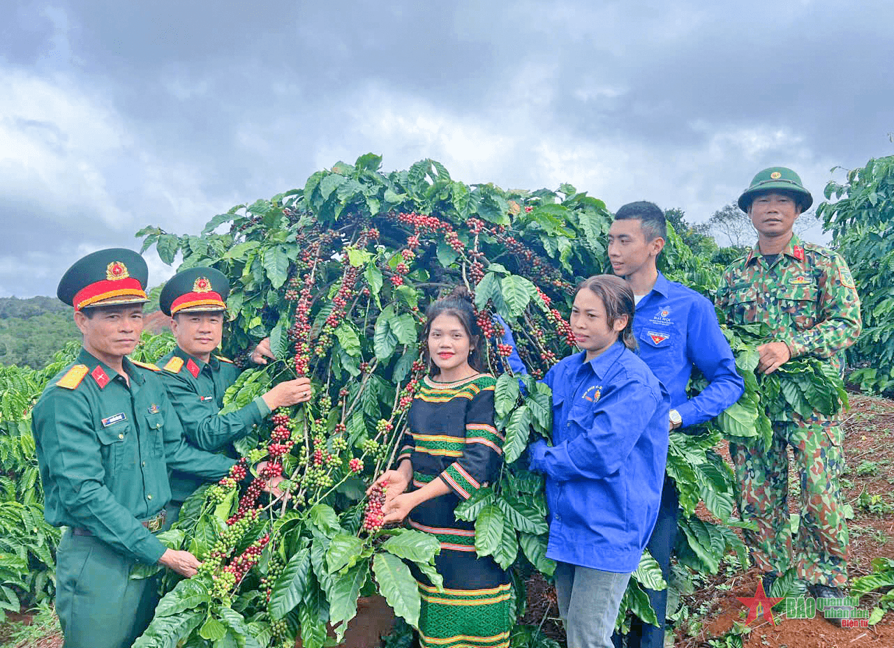 Xây dựng vùng biên Tuy Đức giàu về kinh tế, vững mạnh về quốc phòng, an ninh
