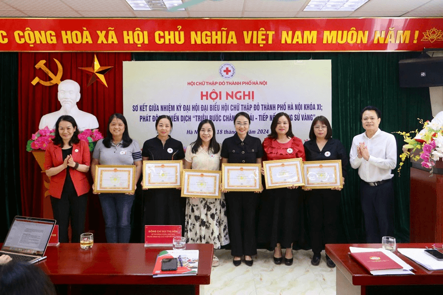 Hội Chữ thập đỏ TP Hà Nội trợ giúp hơn 3 triệu lượt người