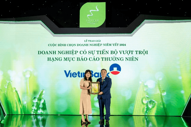 VietinBank giành cú đúp giải thưởng về Báo cáo thường niên tại Doanh nghiệp niêm yết năm 2024