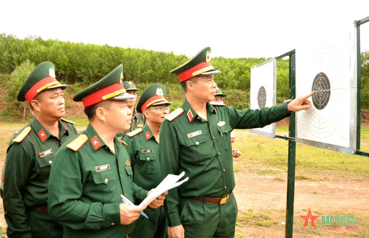 Bộ Quốc phòng kiểm tra nhiệm vụ quốc phòng, quân sự địa phương tại Quảng Ngãi