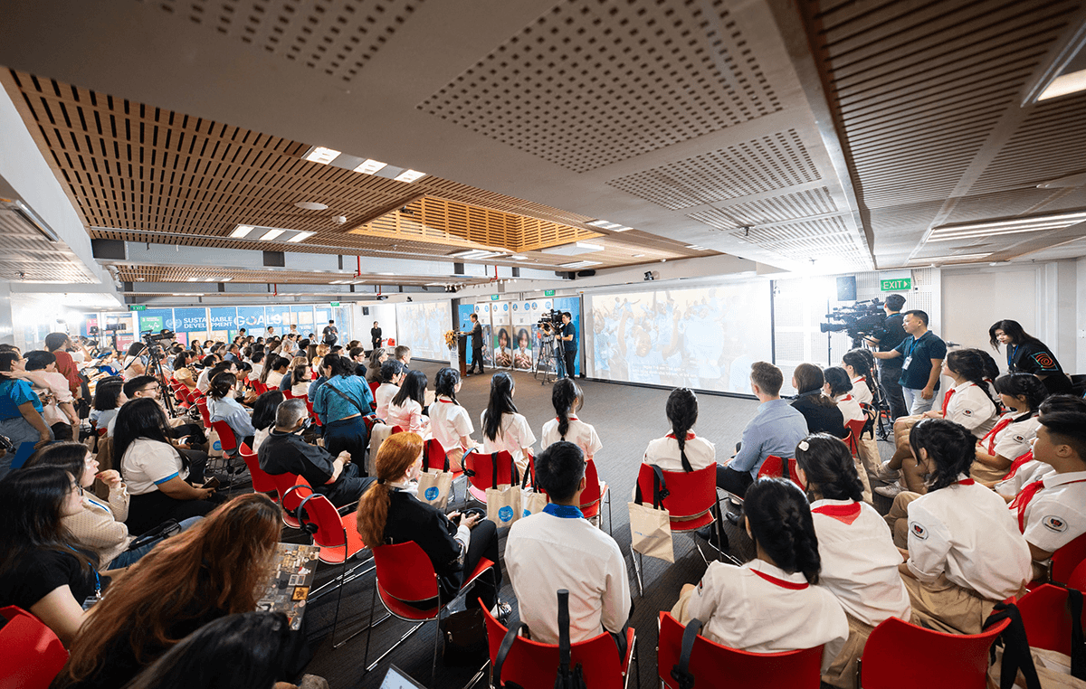 Kỷ niệm Ngày Trẻ em Thế giới tại Việt Nam: Đảm bảo một hành tinh đáng sống cho mọi trẻ em