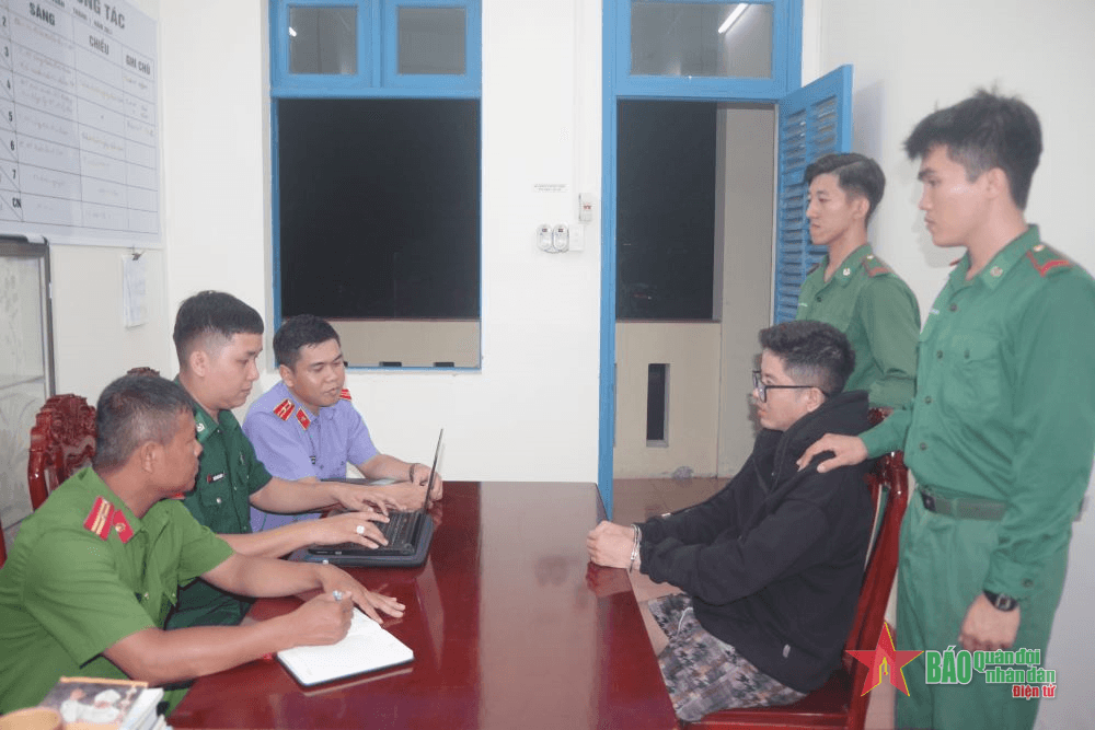 Bộ đội Biên phòng Sóc Trăng: Bắt 3 đối tượng vận chuyển, mua bán chất ma túy