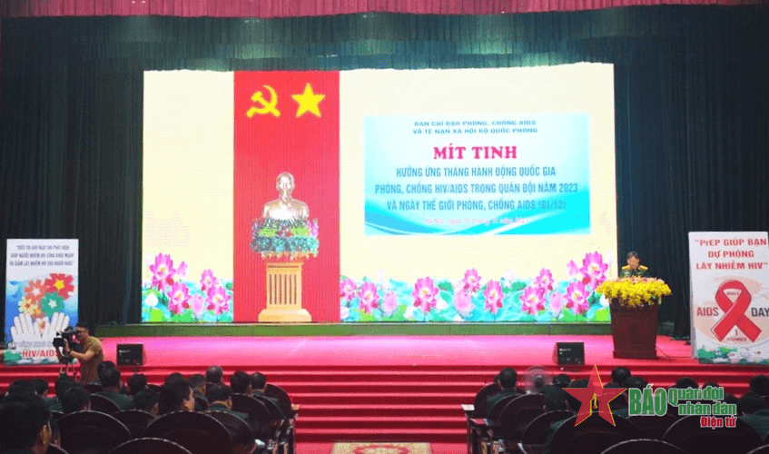 Toàn quân tổ chức hiệu quả Tháng hành động quốc gia phòng, chống HIV/AIDS năm 2024