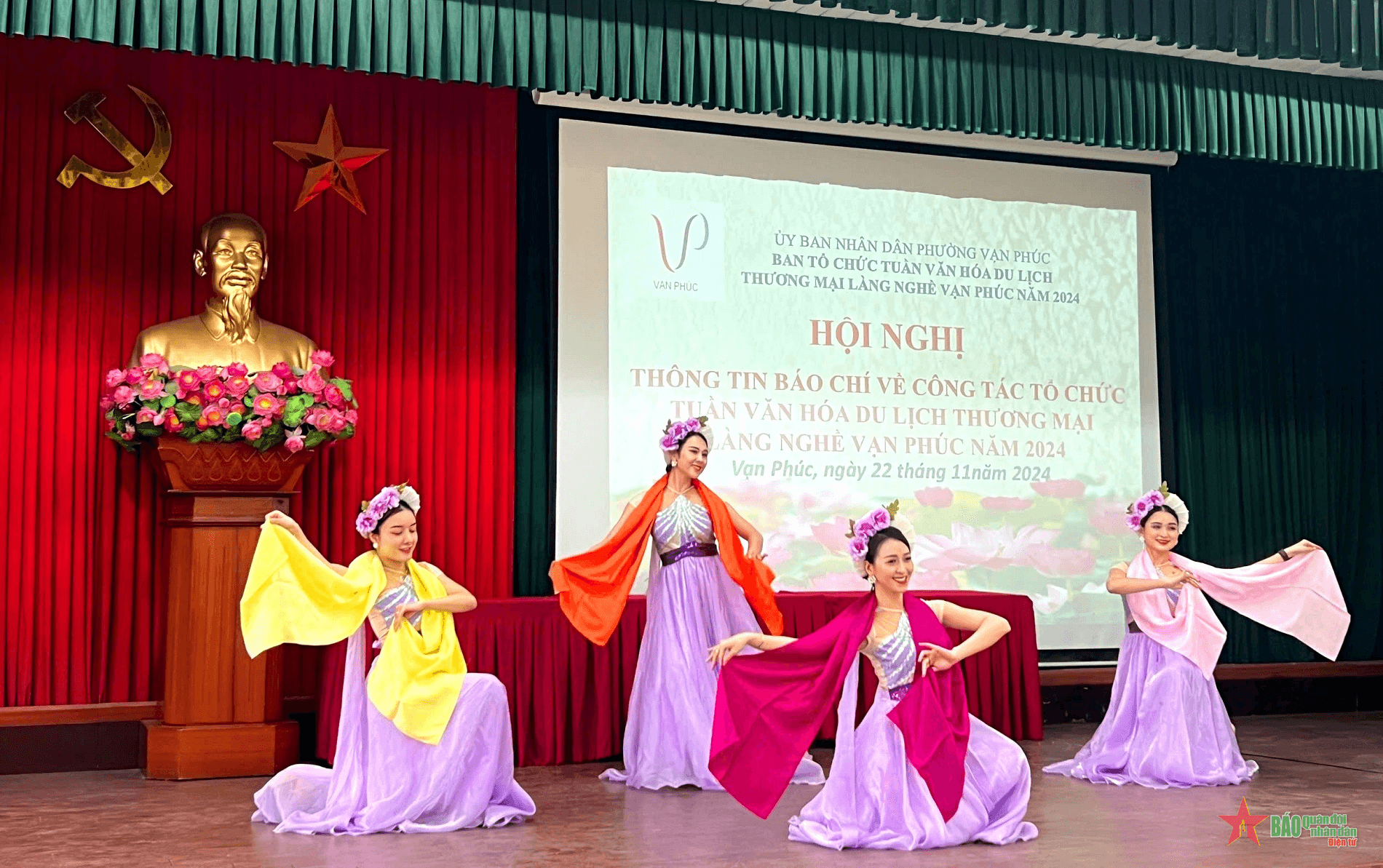 Tuần văn hóa du lịch thương mại làng nghề Vạn Phúc năm 2024 với nhiều hoạt động hấp dẫn