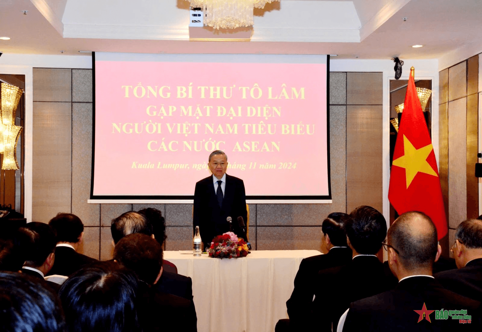 Tổng Bí thư Tô Lâm gặp gỡ đại diện kiều bào tiêu biểu tại các nước ASEAN