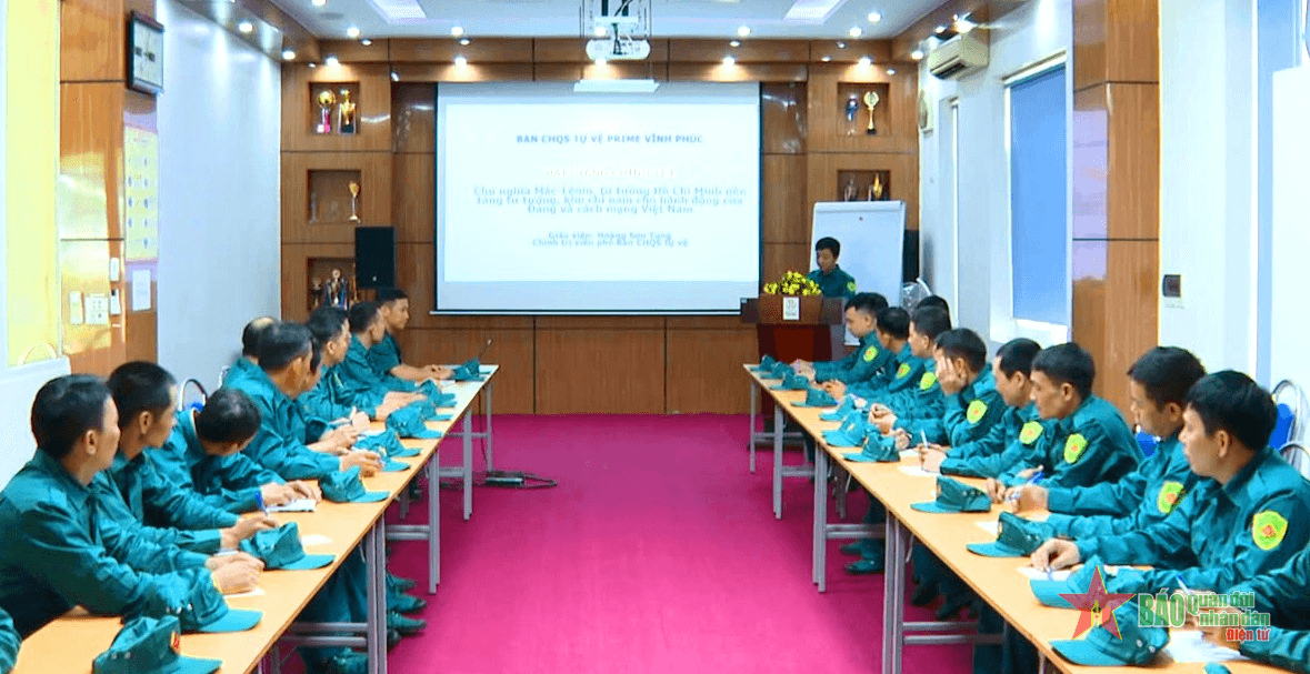 Nêu cao trách nhiệm cộng đồng, xây nền quốc phòng địa phương vững mạnh