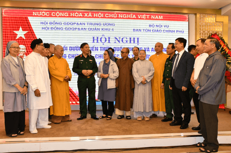 Chung sức, đồng lòng xây dựng quê hương