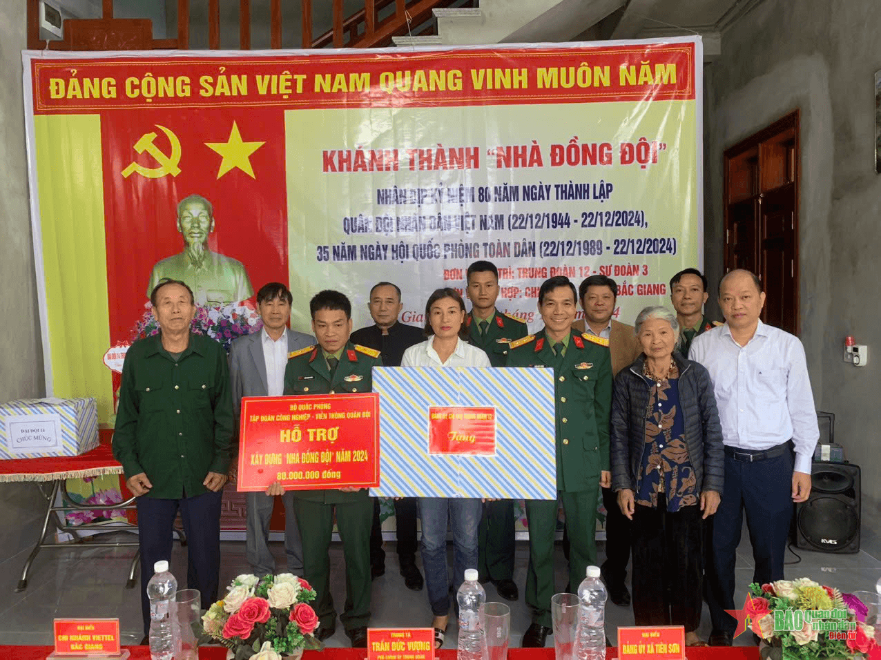 Khánh thành Nhà đồng đội tặng Thiếu tá Ngô Quang Hưng