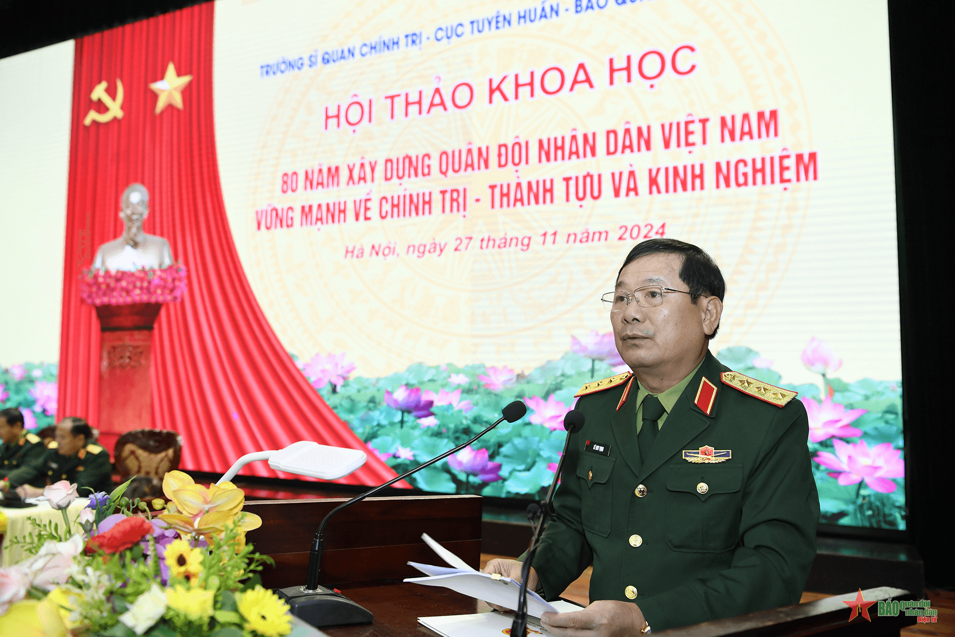 Tiếp tục khẳng định, làm sâu sắc thêm những vấn đề lý luận, thực tiễn, rút ra bài học kinh nghiệm qua 80 năm xây dựng Quân đội vững mạnh về chính trị (*)