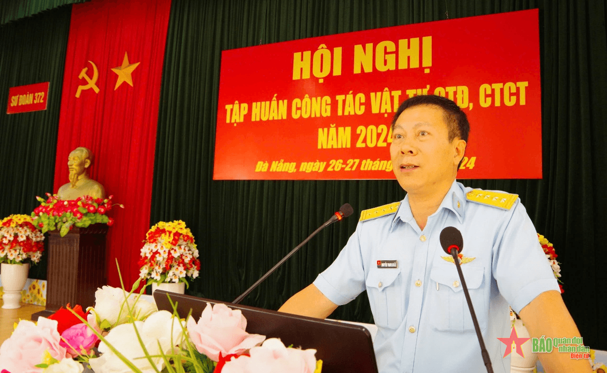 Tập huấn công tác quản lý, sử dụng vật tư công tác đảng, công tác chính trị năm 2024