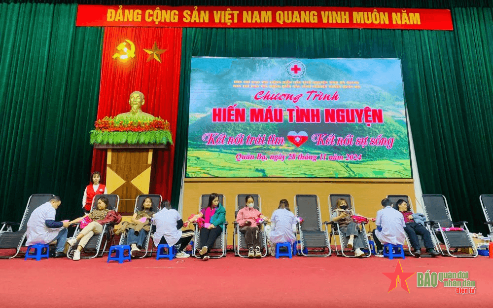 Phát động chương trình Hiến máu tình nguyện "kết nối trái tim - kết nối sự sống" ở Quản Bạ (Hà Giang)
