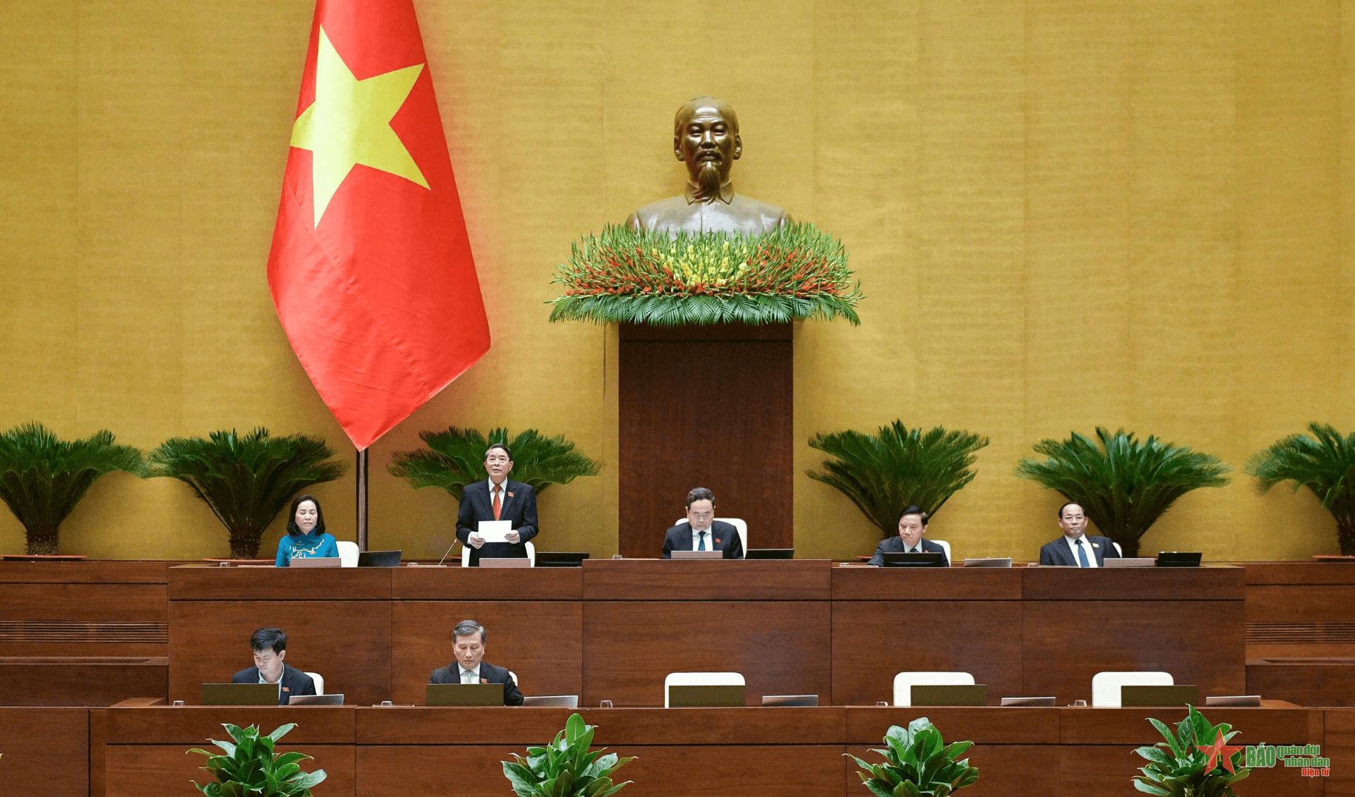 Khai thác khoáng sản phải có trách nhiệm đóng góp với địa phương