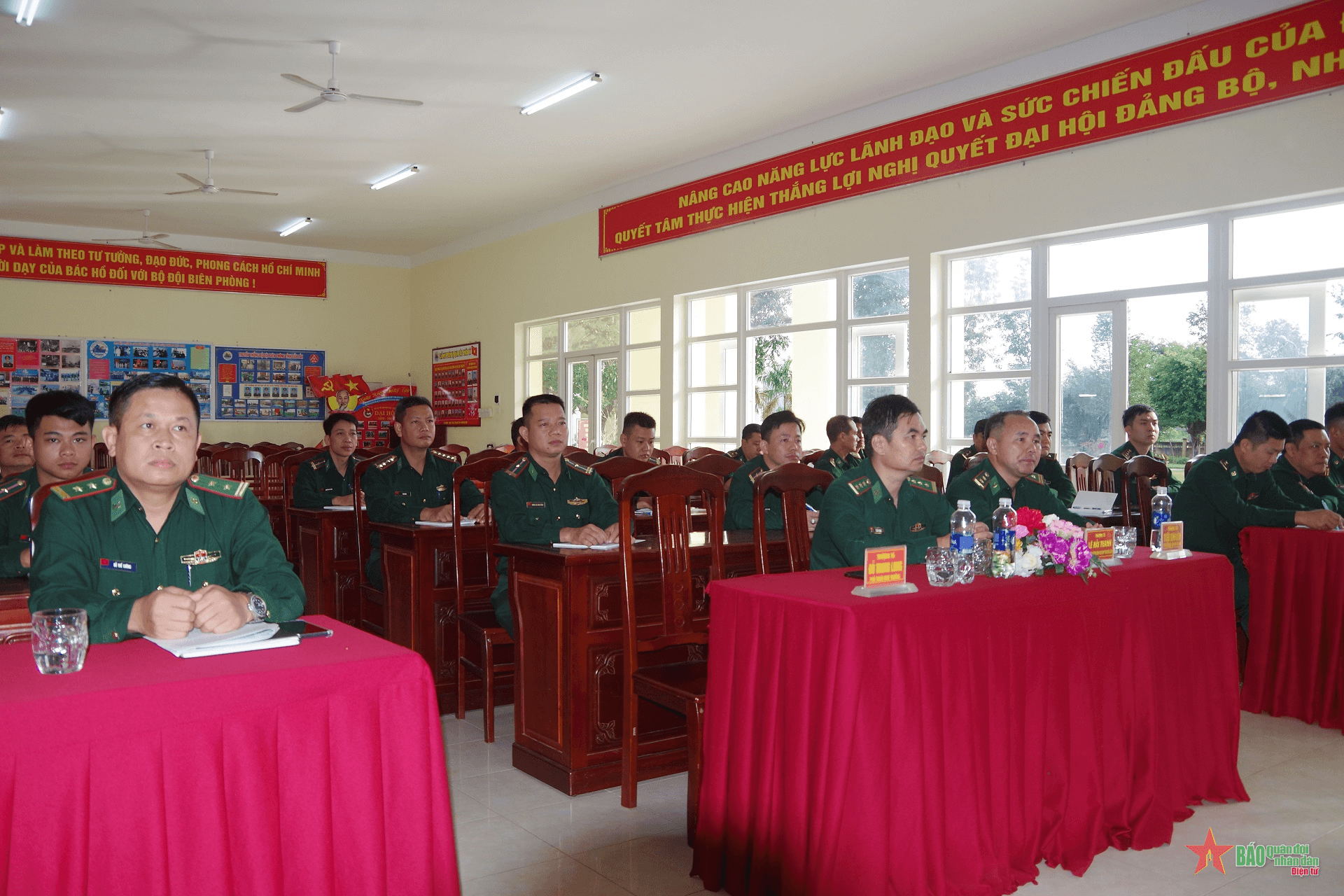 Bộ đội Biên phòng Đắk Lắk bồi dưỡng kiến thức quốc phòng, an ninh cho đối tượng 4
