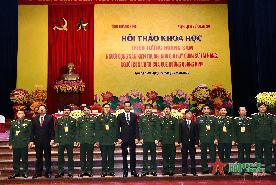 “Thiếu tướng Hoàng Sâm-Người Cộng sản kiên trung, nhà chỉ huy quân sự tài năng, người con ưu tú của quê hương Quảng Bình"