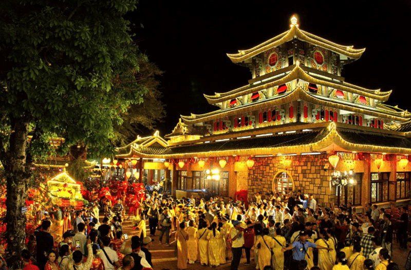 Lễ hội truyền thống đầu tiên của đất phương Nam được UNESCO ghi danh