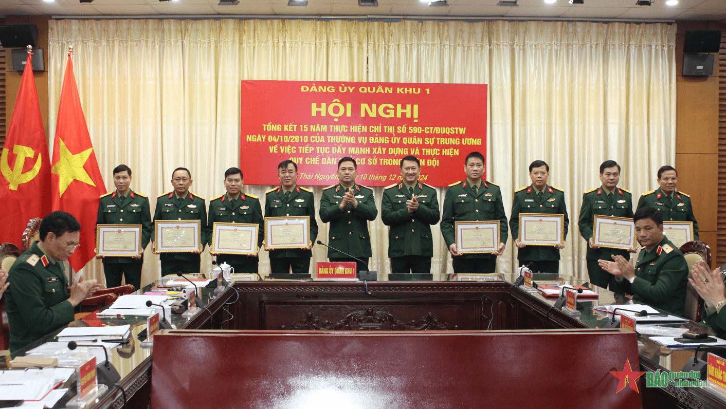 Đảng ủy Quân khu 1: Nâng cao chất lượng thực hiện dân chủ của các tổ chức trong cơ quan, đơn vị