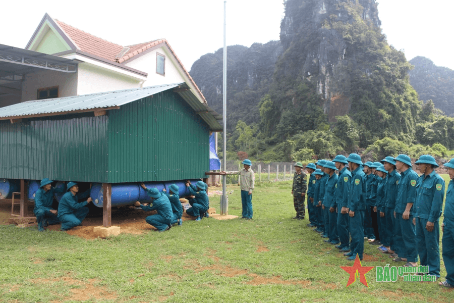 Huấn luyện dân quân chuyên sâu, sát yêu cầu nhiệm vụ
