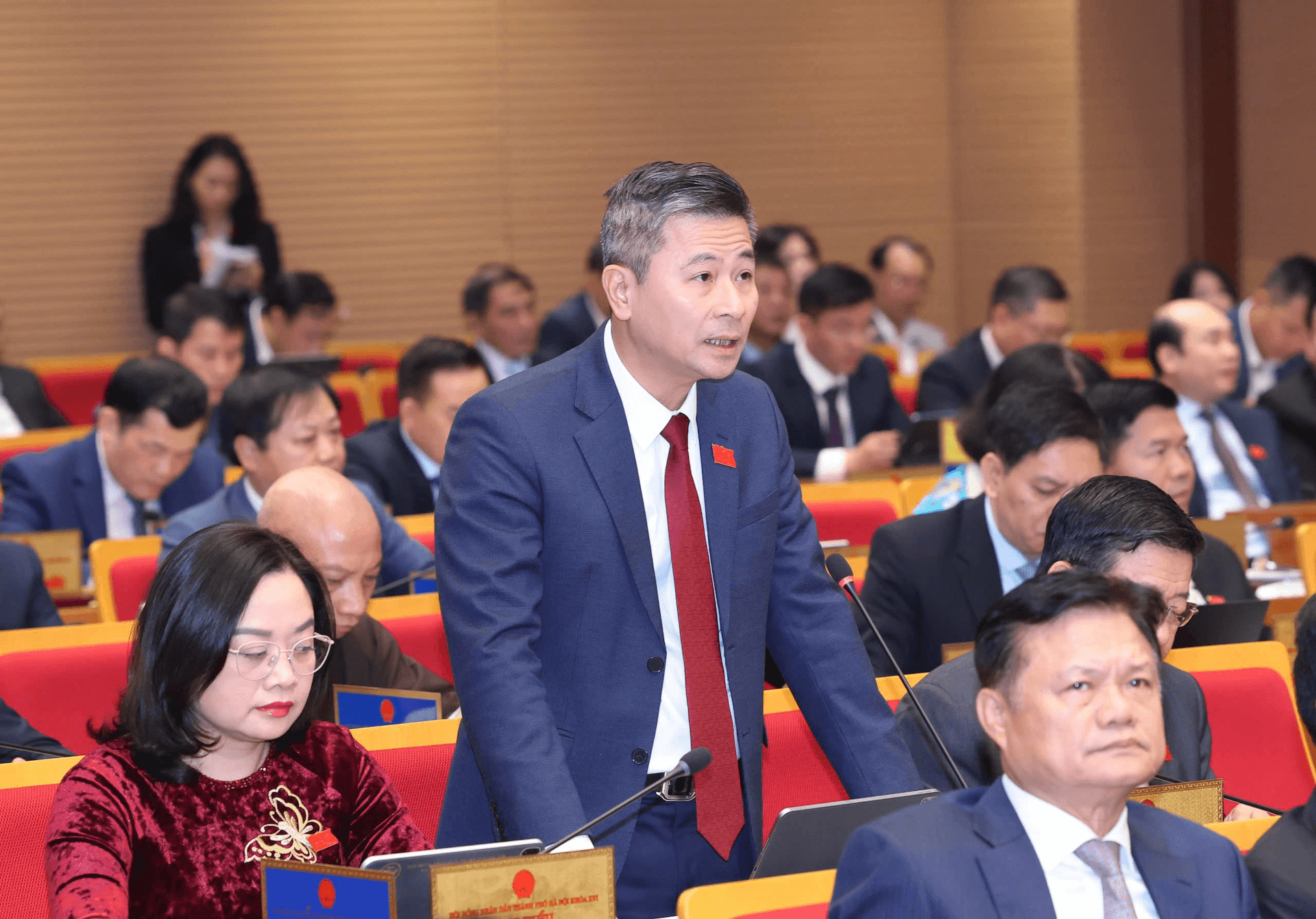 Hà Nội: Tháo gỡ vướng mắc trong đầu tư, xây dựng điểm đỗ xe