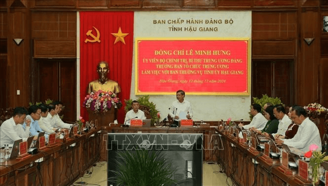 Trưởng Ban Tổ chức Trung ương làm việc với Ban Thường vụ Tỉnh ủy Hậu Giang