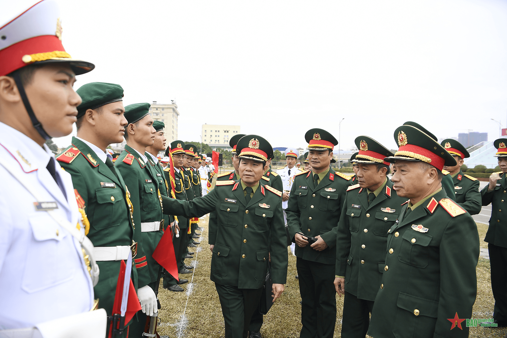 Đại tướng Nguyễn Tân Cương chủ trì Tổng duyệt Giao lưu quân nhạc năm 2024