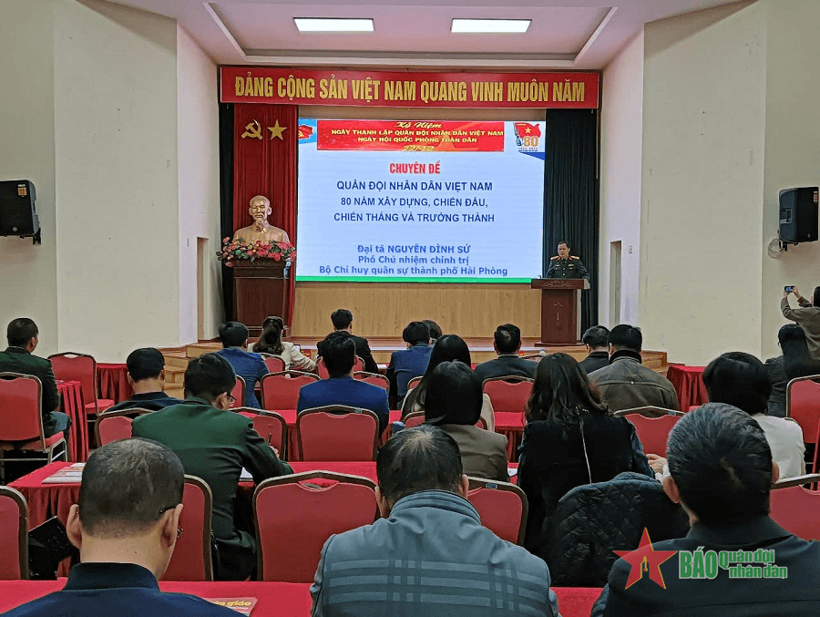 Hội nghị báo cáo viên Thành ủy Hải Phòng tháng 12-2024