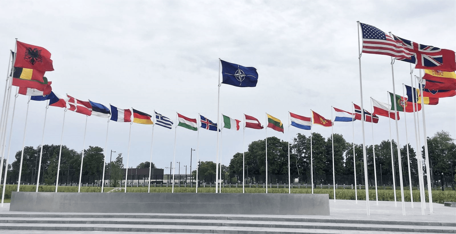 NATO tiếp tục chia rẽ về việc gia nhập của Ukraine