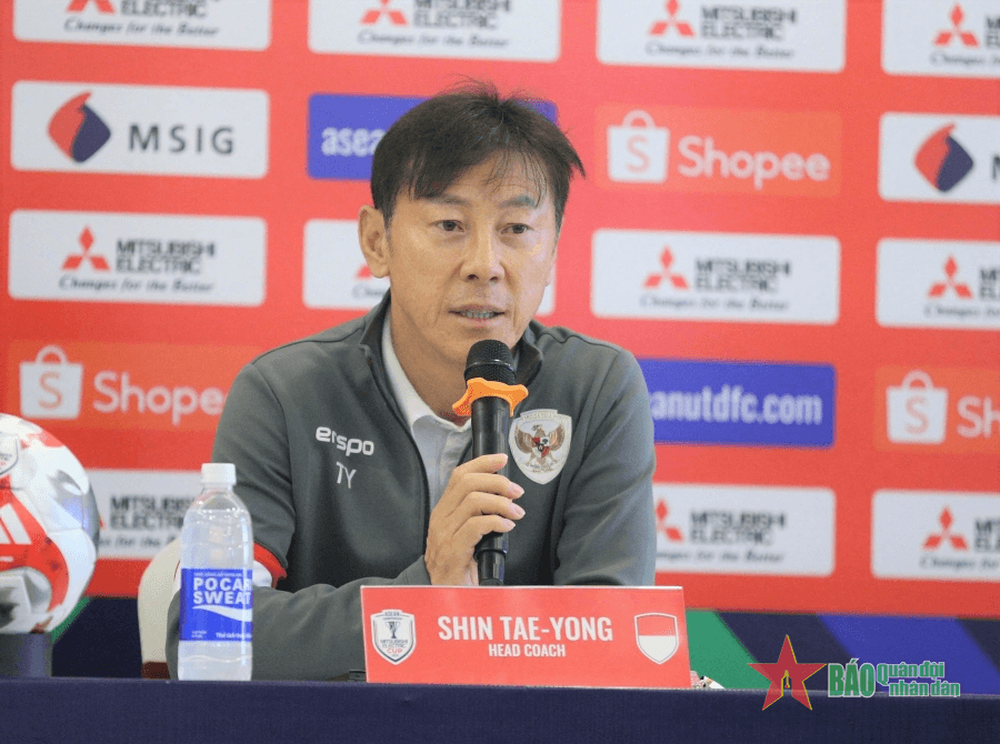 HLV Shin Tae-yong e ngại sức mạnh của đội tuyển Việt Nam