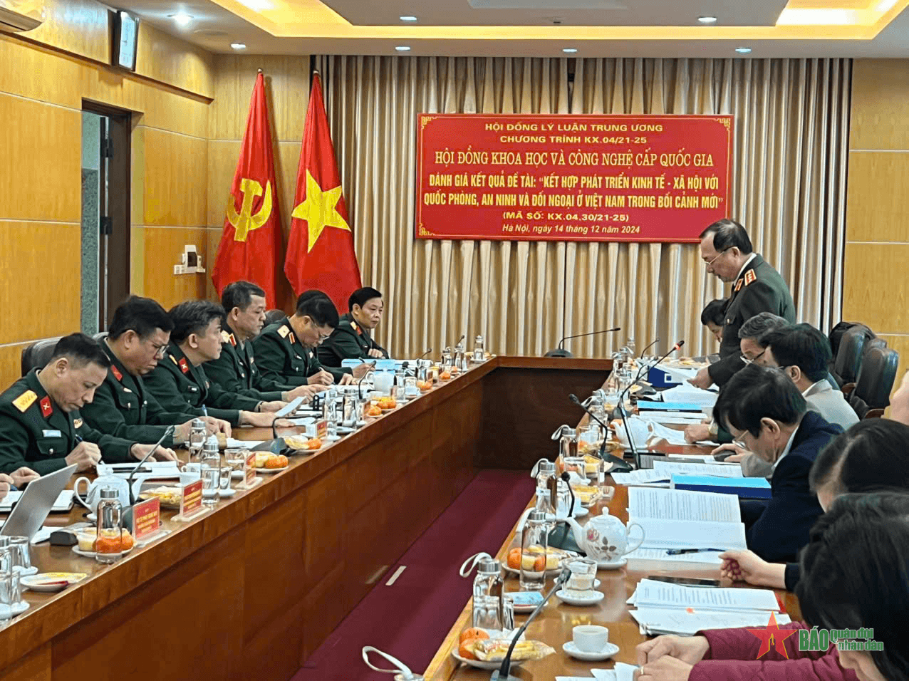 Kết hợp phát triển kinh tế - xã hội với quốc phòng, an ninh và đối ngoại ở Việt Nam trong bối cảnh mới