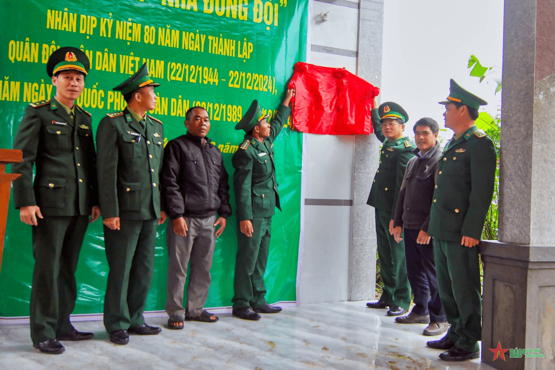 Bộ đội Biên phòng tỉnh Thừa Thiên Huế khánh thành và bàn giao "Nhà đồng đội"
