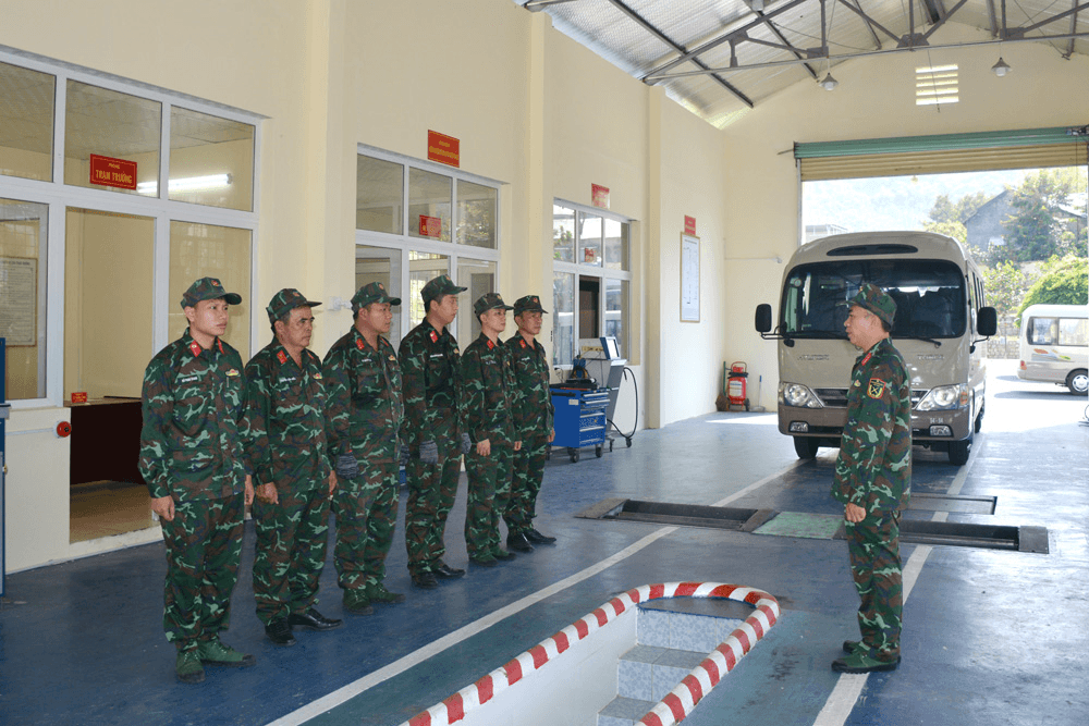 Bảo đảm an toàn kỹ thuật cho hàng nghìn phương tiện