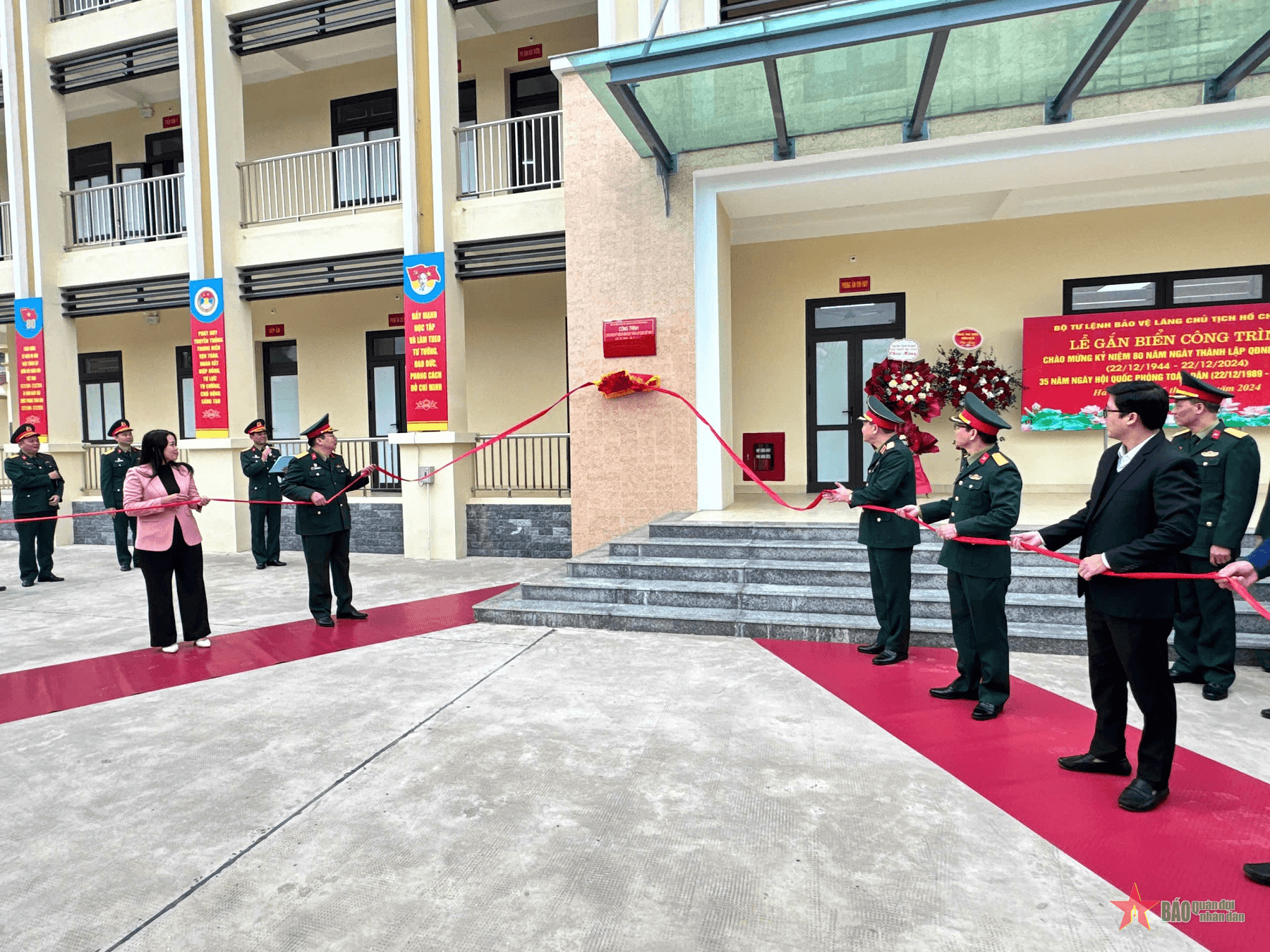Bộ tư lệnh Bảo vệ Lăng Chủ tịch Hồ Chí Minh khánh thành doanh trại Đoàn 275