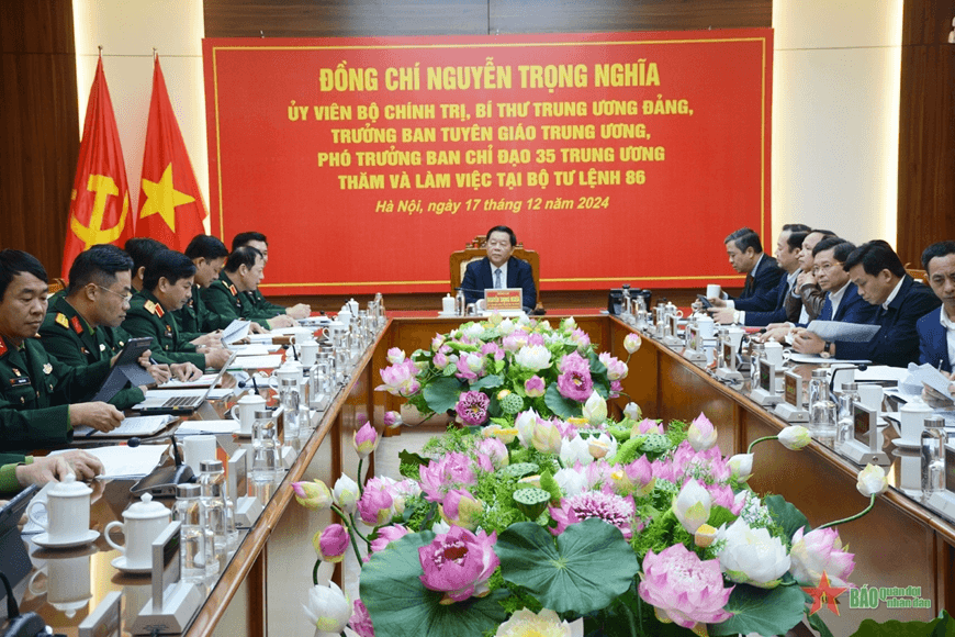 Trưởng Ban Tuyên giáo Trung ương thăm và làm việc tại Bộ tư lệnh 86