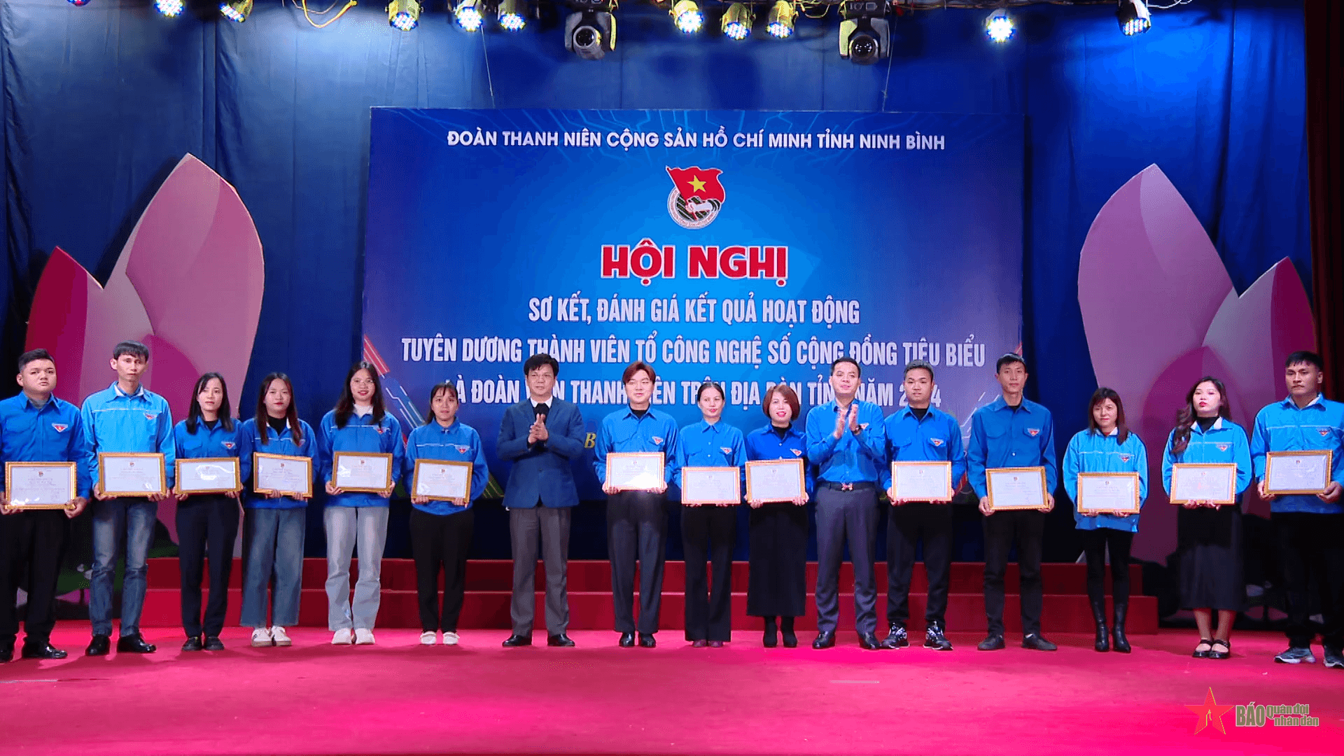 Đội thanh niên xung kích công nghệ số cộng đồng tạo bước đột phá