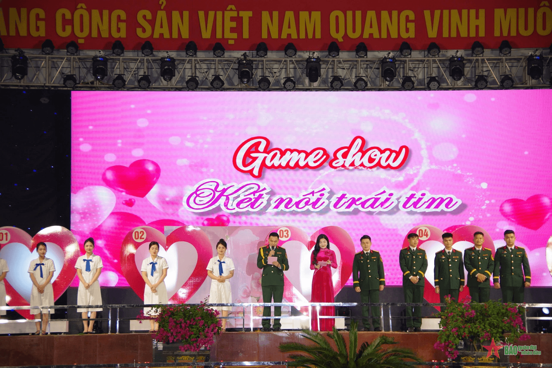 Giao lưu nghệ thuật “Khát vọng bình yên” tại Sư đoàn 316