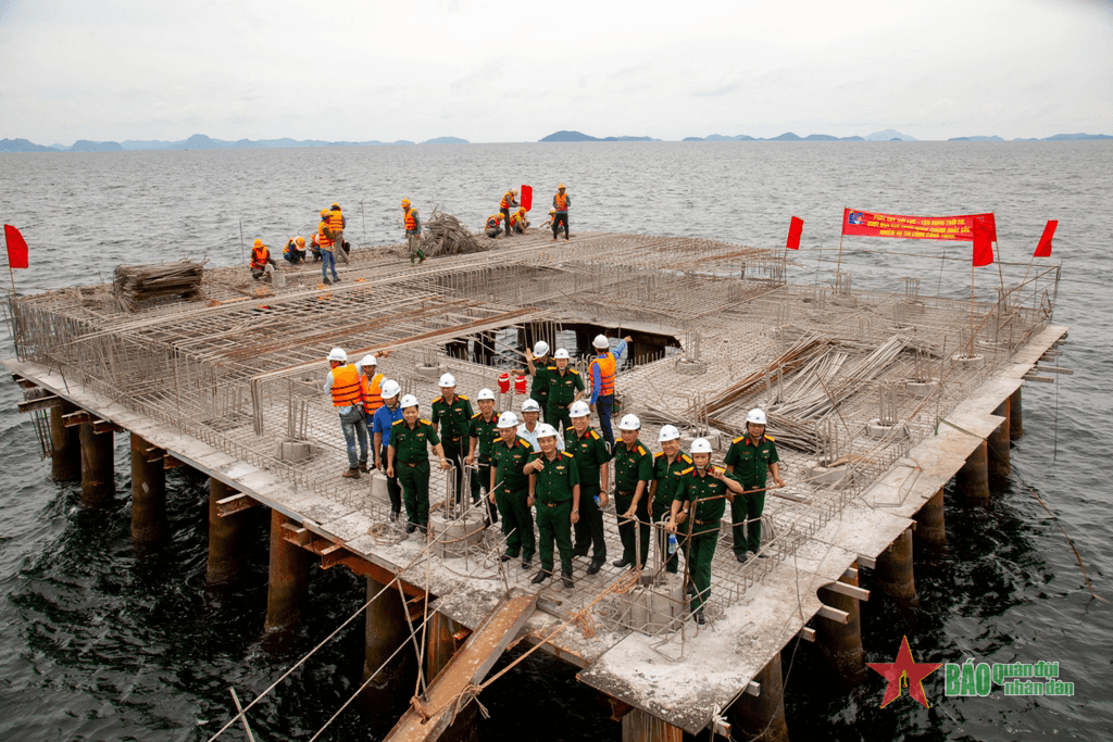Triển lãm Quốc phòng quốc tế Việt Nam 2024: Lan tỏa hình ảnh “người lính thợ Lũng Lô”